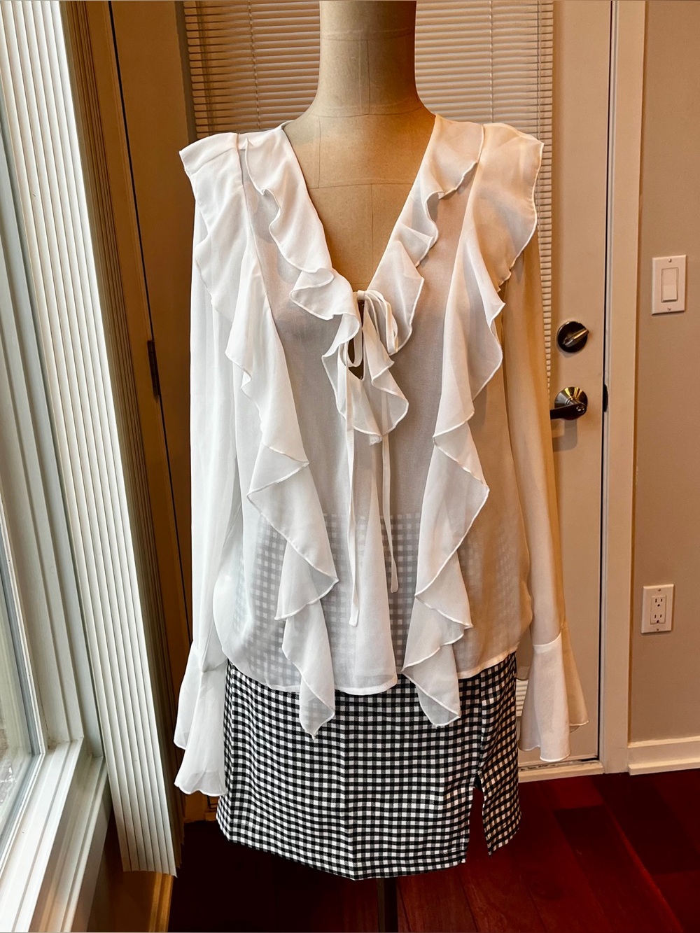 re:named elegant, sheer white LS blouse NWT Size L